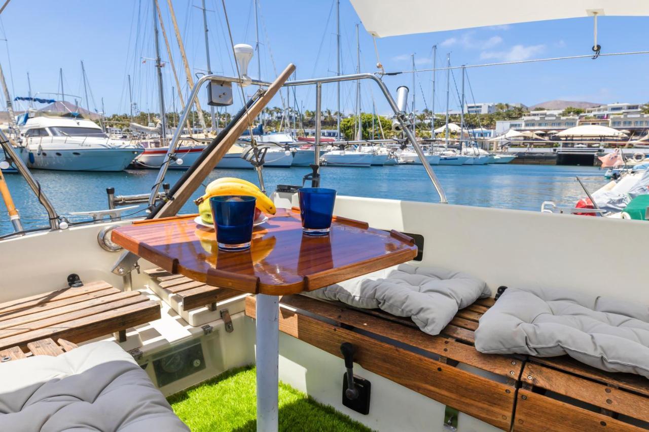 Seaside Chill-Out Stay On A Sail Yacht Puerto Calero Luaran gambar