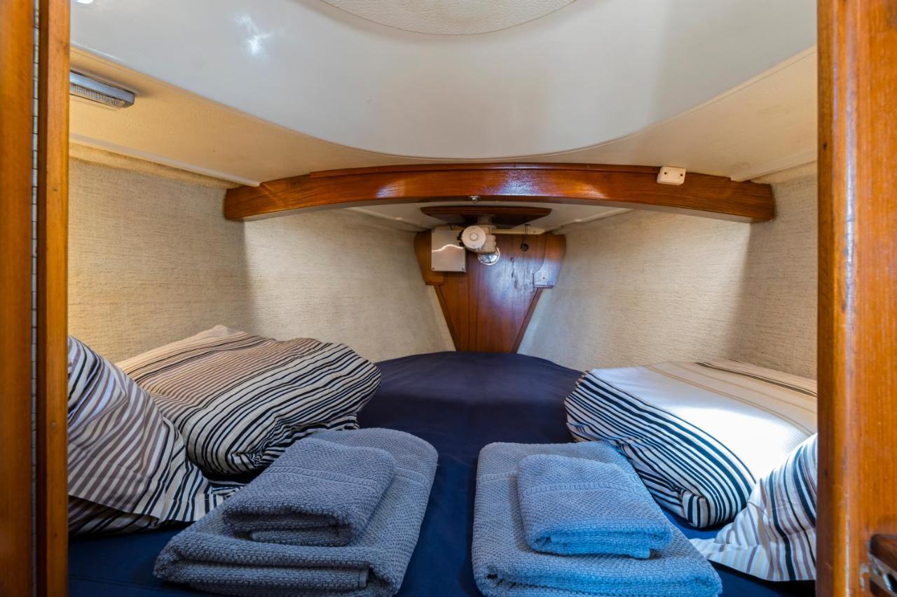 Seaside Chill-Out Stay On A Sail Yacht Puerto Calero Luaran gambar