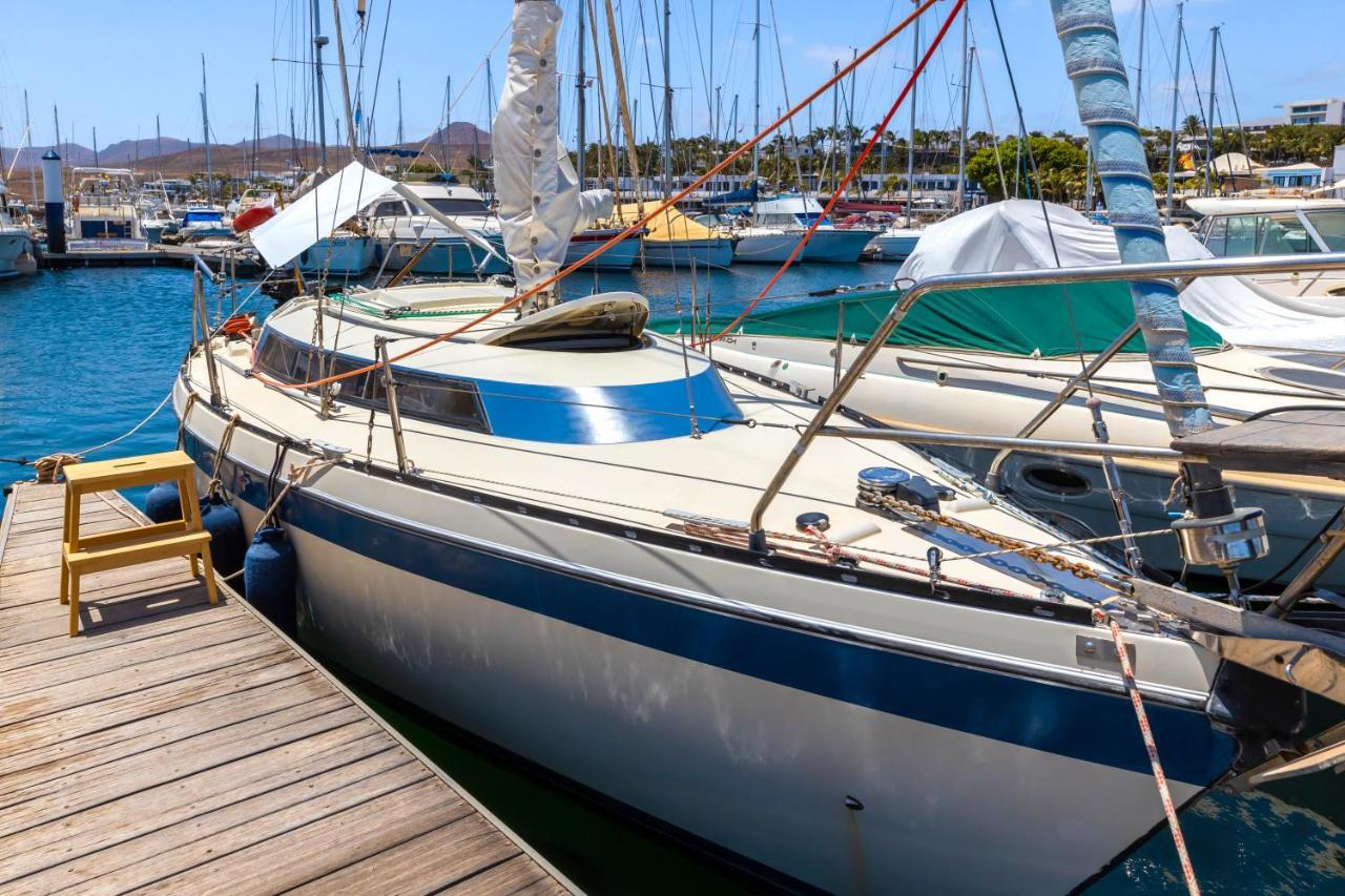Seaside Chill-Out Stay On A Sail Yacht Puerto Calero Luaran gambar
